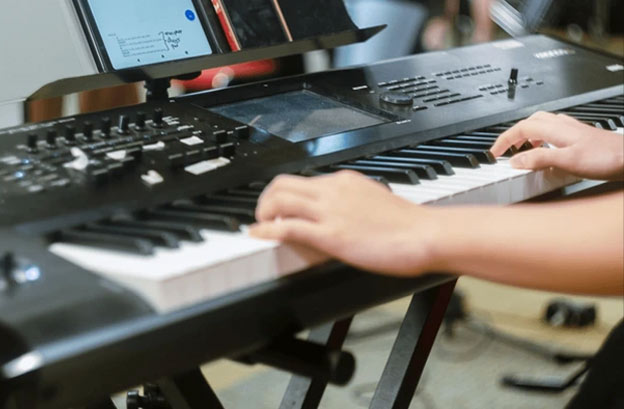 keyboard lessons